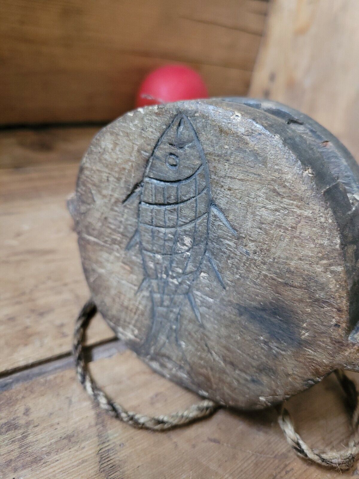Antique Carved Wood Folk Art Fishing Treen Item tackle net block?