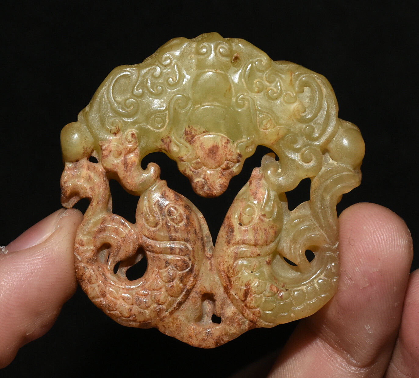 5CM China Hongshan Culture Old Jade Carved Fengshui Fish Bat Yubi Amulet Pendant