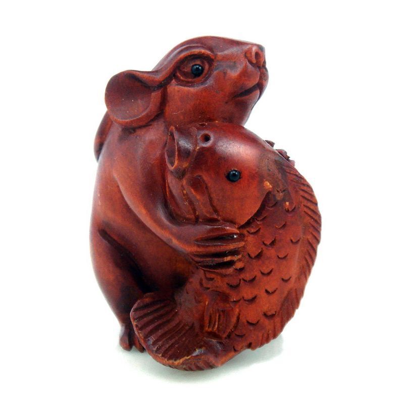 Japanese Boxwood Hand Carved Netsuke Mouse Rat Hugging Big Carp Fish #02012402