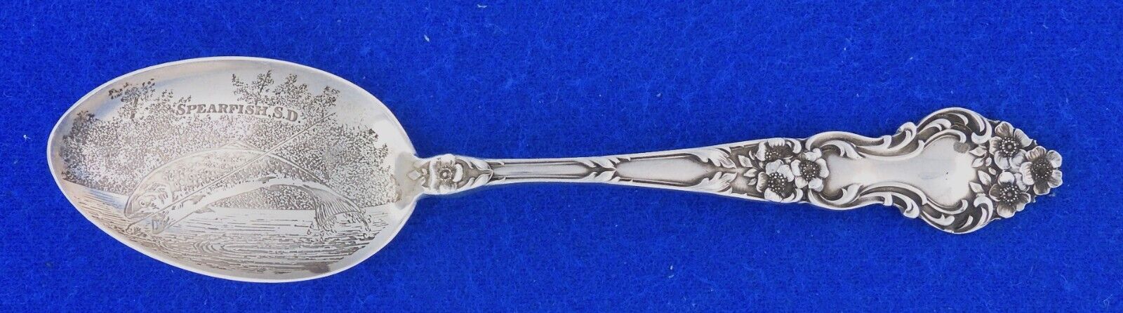 Spearfish South Dakota Trout Fish Sterling Silver Souvenir Spoon 5\