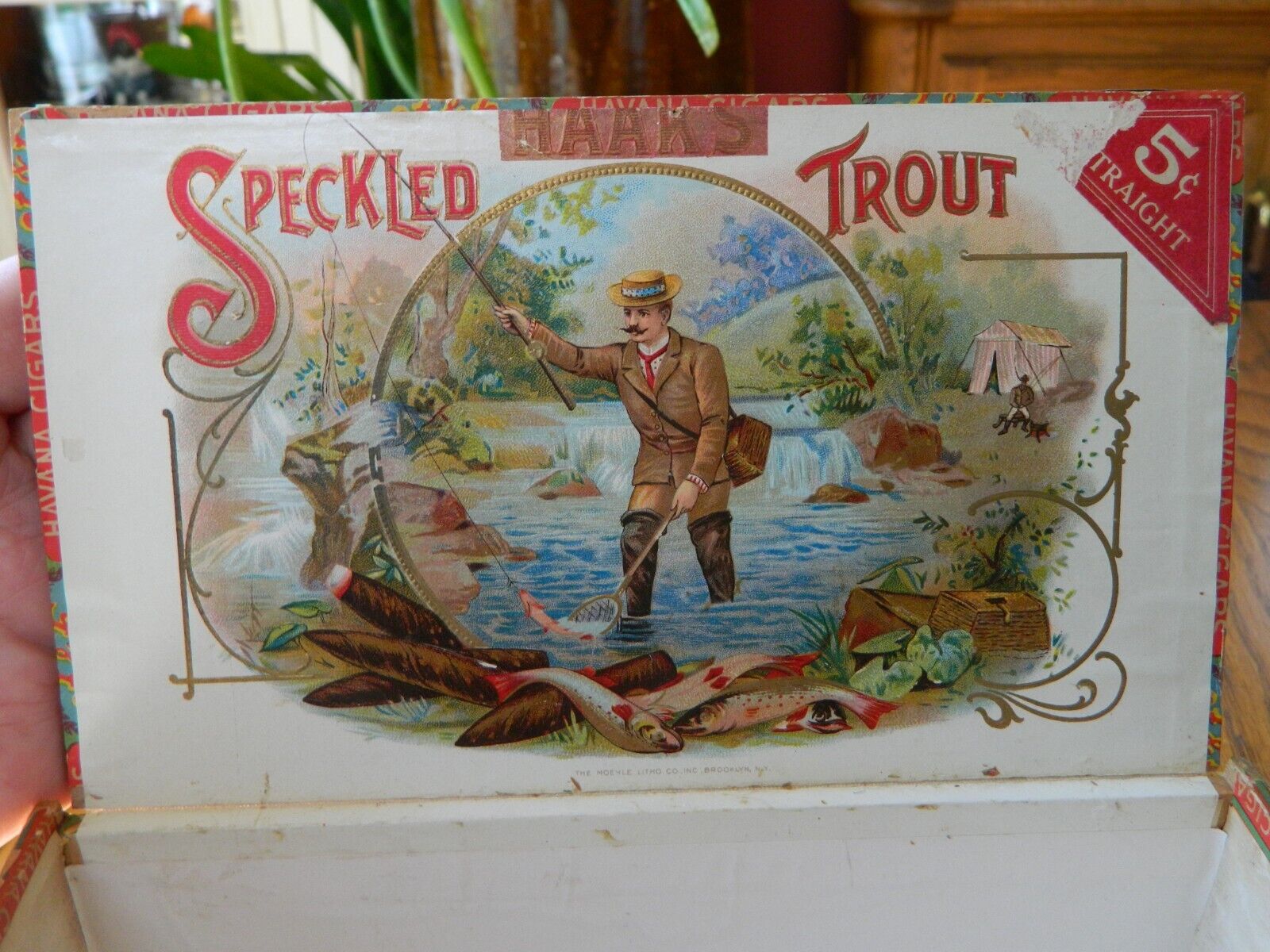 Antique Speckled Trout Wood Cigar Box - District of IOWA Factory