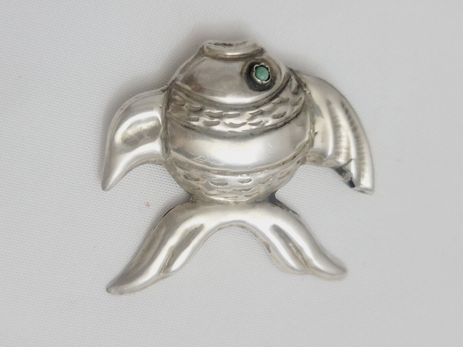 Vintage Mexico 925 Sterling Turquise Eye Fish Brooch