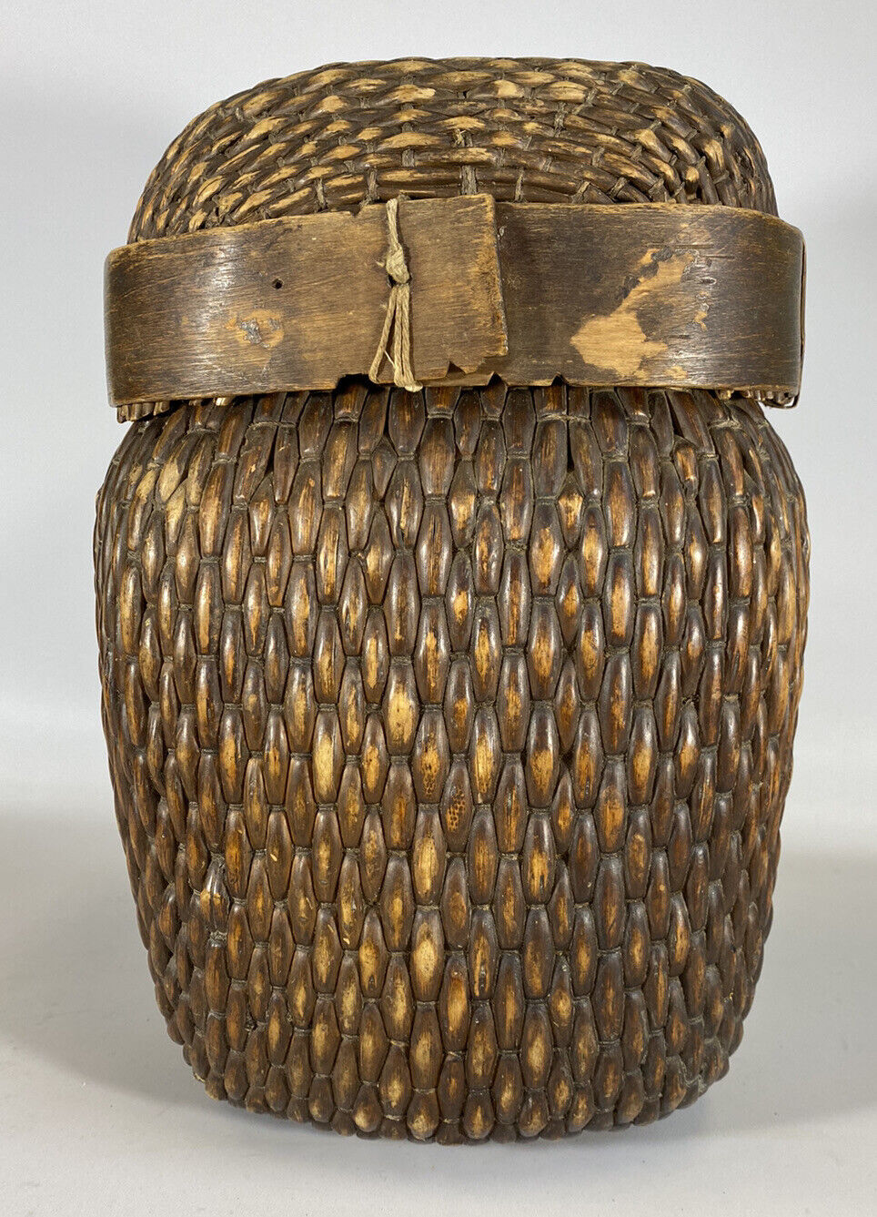 Antique Chinese 12” Fish Basket 1920s Willow Wood With Lid Vintage Container