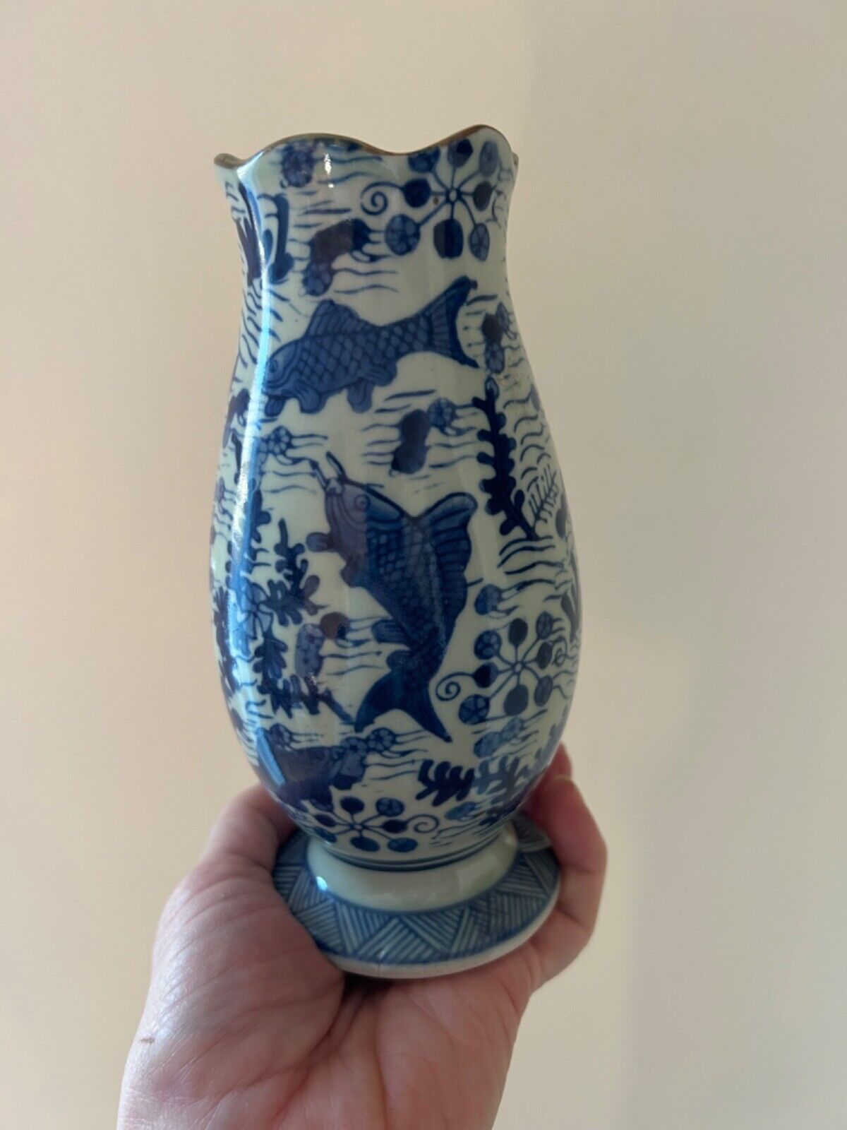 Chinese Vase Blue White Koi Fish Porcelain Decorative Vintage Antique Qianlong ?