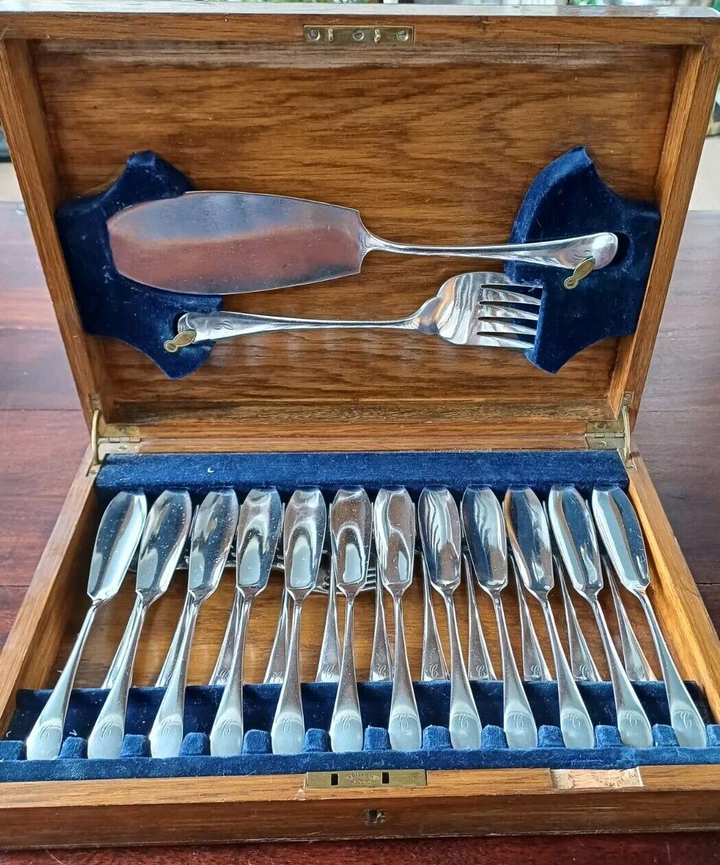 Antique 12 Place Settings Of Fish Cutlery Boxed By James Rankine & William Laing