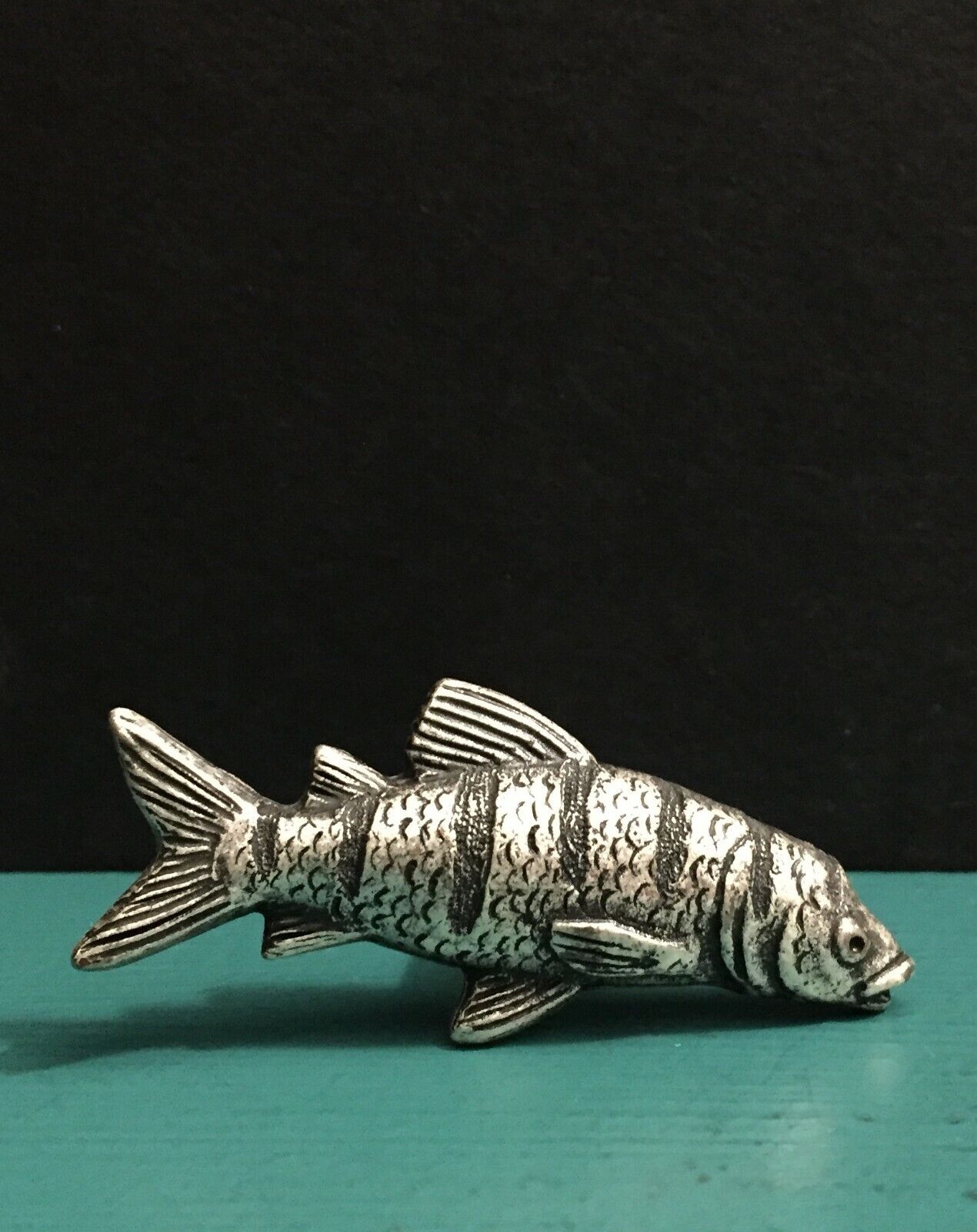 VTG HTF Metal Pewter Door Drawer Cabinet Knob Pull Handle Art Fish Striped Bass