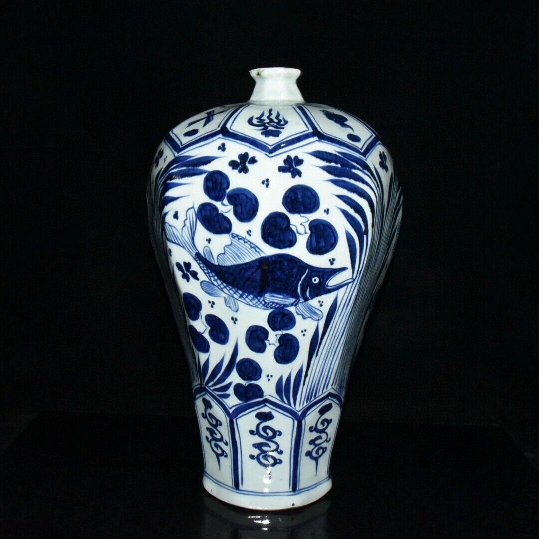 16.8“ Old Chinese Yuan dynasty Blue color Fish grass pattern Octagonal plum vase