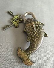 Chinese Old Bronze Handwork Carved Fish Insurance Lock Key picture