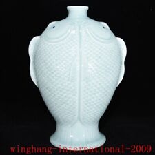 China Ancient Greenish glaze porcelain fish shape exquisite bottle vase statue picture