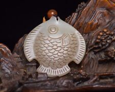 Chinese Hand-carved Natural Hetian Jade Nephrite Pendant Fish carving picture