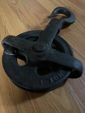 14” Antique Cast Iron HOOK & PULLEY Van Wart&McCoy SteamPunk, Industrial picture