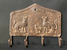 RARE OLD VINTAGE UNIQUE RUSTIC IRON HEAVY TIN CAT FAMILY WALL HOOK COLLECTIBLE picture