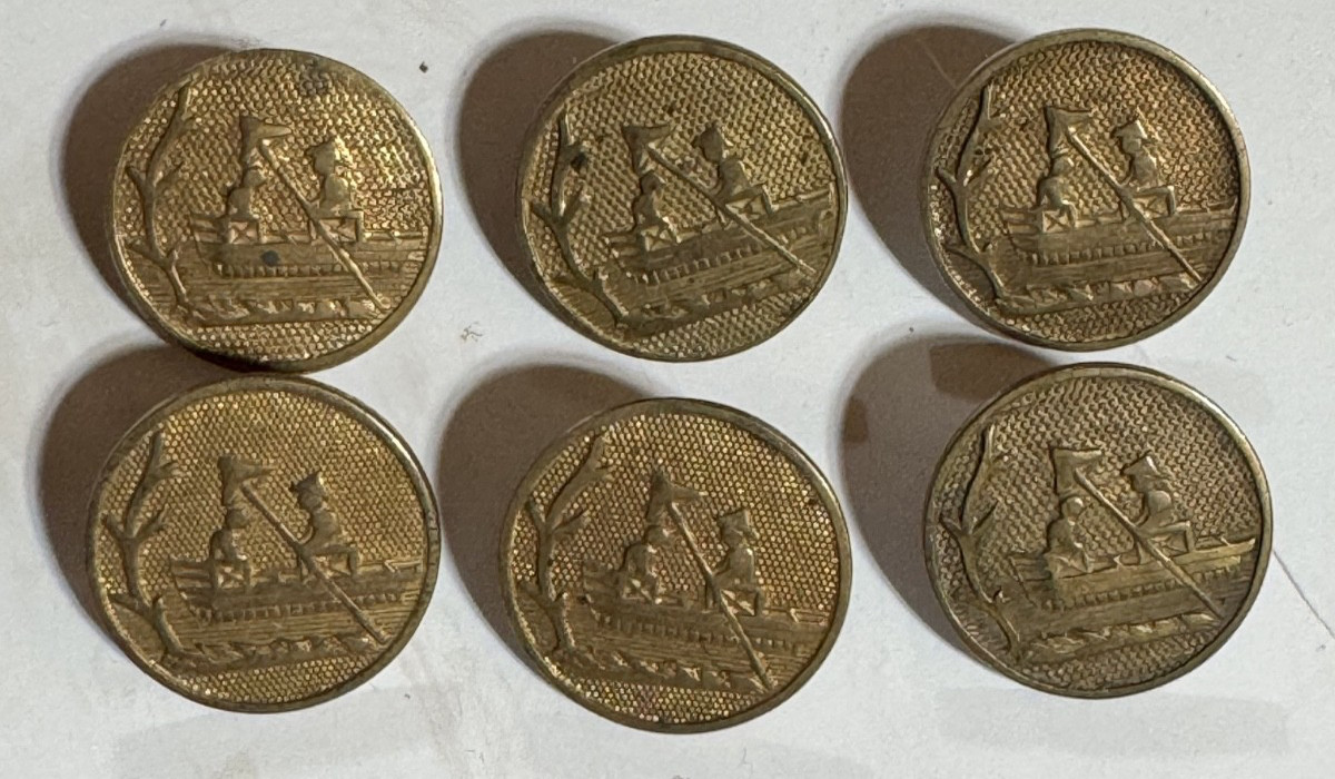 6 Antique Chinoiserie Oriental Boat Scene Brass Buttons Rich Treble Gilt 18mm