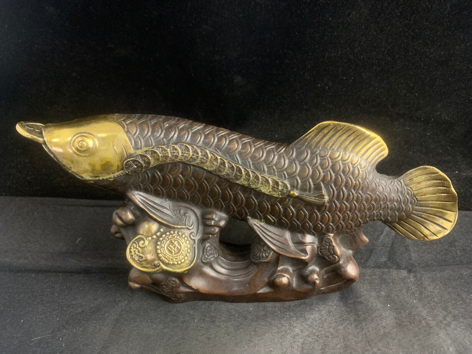 9.1 Inches Chinese Brass Hand Made *Fish* 金龙鱼 Wealth Statue A