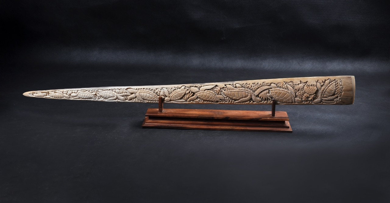 Real Marlin Bone Hand Carved Swordfish Bill 100% Handmade Antique Sword Collect