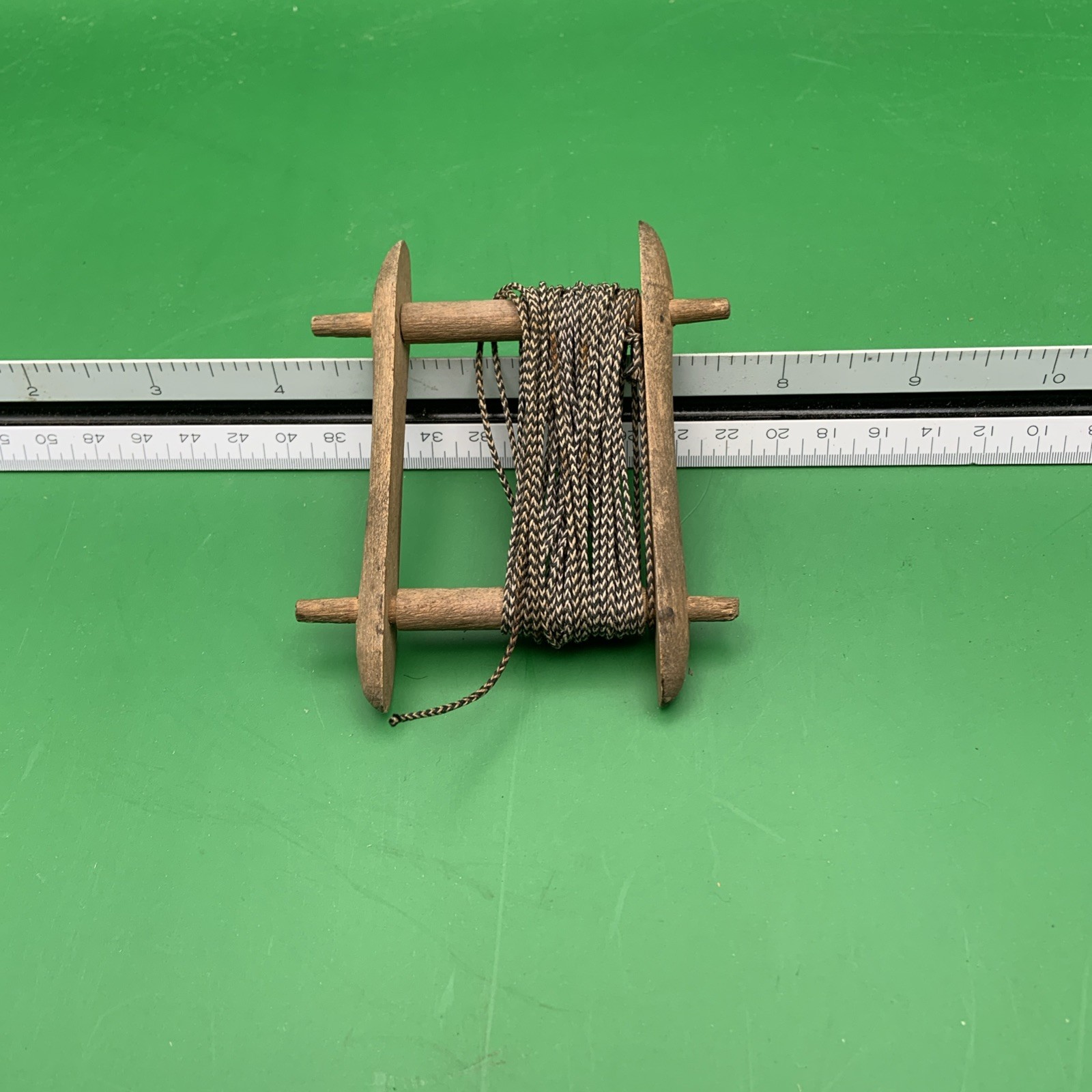 Handmade Fishing Handle Kite Wood Two Handles Rotate Spool