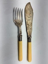 English Silver-plated fish serving knife and fork set picture